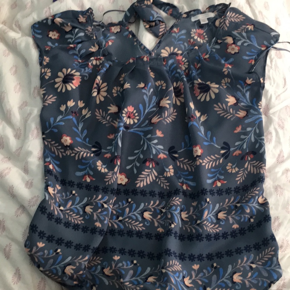 Lauren Conrad shirt hardly worn in new condition